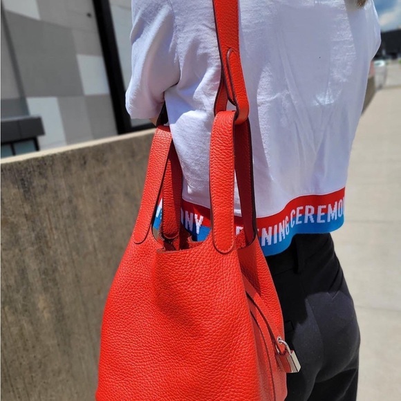 SOLD Authentic Hermès Picotin Lock 18 in Taurillon Clemence TC Leather - Picture 9 of 10